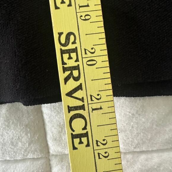 RIO & RIAN Jacket Womens XL Black White Trim Boxy Sweater Knit Preppy Classic - Picture 9 of 9